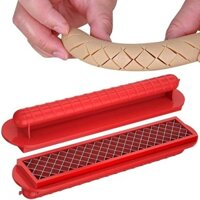 Dụng cụ cắt lát Hot Dog Dụng cụ cắt lát Hotdog Dụng cụ nướng BBQ, Dưa chuột, Cà tím, Xúc xích nướng chuối Máy cắt lạ mắt, Dụng cụ nướng hữu ích để nướng ngoài trời, Tiện ích nhà bếp (2 Cái)