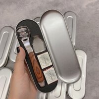 Dụng cụ chà mài gót chân tẩy da chết bằng tay tiện lợi