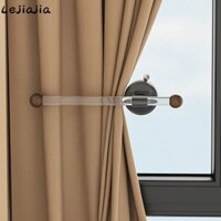 Dụng cụ cố định móc treo rèm cốc hút.