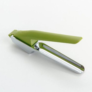 Dụng cụ kẹp tỏi Joseph Joseph Clean Press