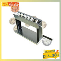 Dụng cụ lột vỏ trứng cút tiết kiệm công sức, giảm thời gian bóc trứng