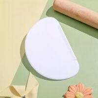 Dụng cụ vét kem hình bán nguyệt
