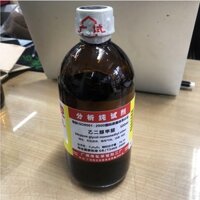 Dung dịch ethylene glycol monophenyl ether C3H8O2 đậm đặc 99.5% dùng trong thí nghiệm.