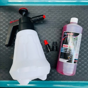 Dung dịch rửa xe không chạm Ekokemika BIO 45 - can 1L