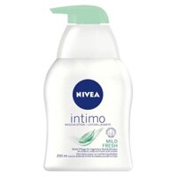 Dung dịch vệ sinh phụ nữ Nivea Intimo Mild Fresh