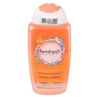 Dung dịch vệ sinh phụ nữ Femfresh Intimate Skin Care Daily Wash hương hoa cúc 250 ml