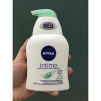 Dung dịch vệ sinh vùng kín cho phụ nữ NIVEA INTIMO