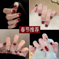Được giới thiệu bởi chị gái tôi # Đầu móng tay đỏ năm mới móng tay đeo được 2025 móng tay đỏ năm mới móng tay đeo được nhãn dán móng tay rời nhãn dán móng tay giả WS
