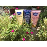 Dưỡng thể Vaseline Thái Lan Serum 10X ban ngày ban - đêm 330 ml