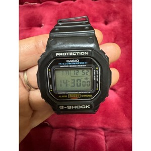 Đồng hồ nam Casio DW-5600E - màu 1A, 1V