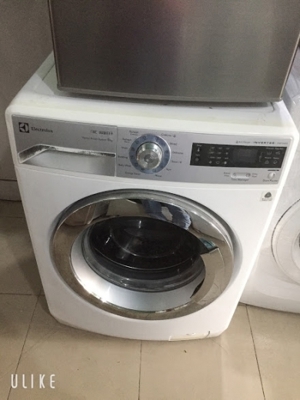 Máy giặt Electrolux 9 kg EWF10932
