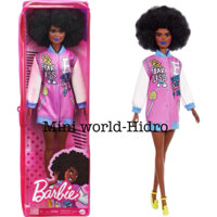 F9 Búp bê thời trang Barbie Fashionistas Doll #156 with Brunette Afro & Blue Lips Wearing Graphic Coat Dress da đen