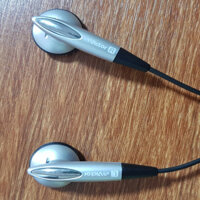 Fgfbt Hàng tồn kho Nhật Bản Victory Fengda Loa siêu trầm có thể đứng mới Bộ chuyển đổi tai nghe Nữ độc hại Sốt Hàng tồn kho Tai nghe cũ