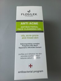 Floslek Anti Acne trị mụn có tốt không? Kem Trị mụn Floslek giá bao nhiêu? Chấm mụn Floslek mua ở đâu