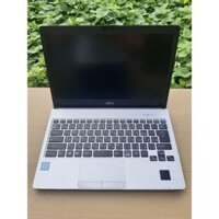 FUJITSU LIFEBOOK S938/S Core i5-8250U/ Ram 8gb/ SSD M2 256gb/ 13,3 in FHD 1920x1080 pin trên 5h