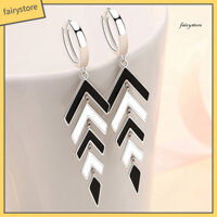 [Fys] 1 Đôi Bông Tai Mặt Dây Chuyền Cá Tính Hình Học Đen Trắng Tương Phản Màu Tua Rua Dài Tính Khí Retro Vòng Bông Tai Phụ Kiện Trang Sức