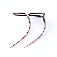 gà  Cựa gà việt lai (siêu đâm bùa kính)