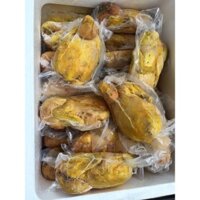 Gà rút xương nhồi dăm bông trứng muối