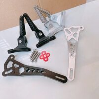 Gác Chân Malay Sau Cho Các Dòng Xenhư: Sirus 50 ,Si 110,Si Fi..Kèm Pát Treo Pô 10li.Tặng Kèm Full ốc Thái và Lòng Đền Đỏ