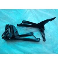 Gác chân xe máy Z1000 --gắn Exciter 150