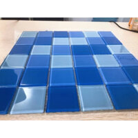 Gạch mosaic ốp lát bể bơi trang trí màu xanh nước