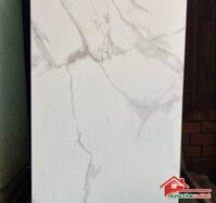 Gạch ốp lát bóng kiếng 600x1200 trắng vân mây trung quốc giá rẻ