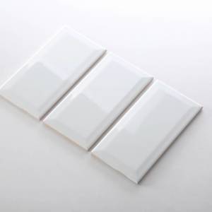 Gạch thẻ trắng bóng vát