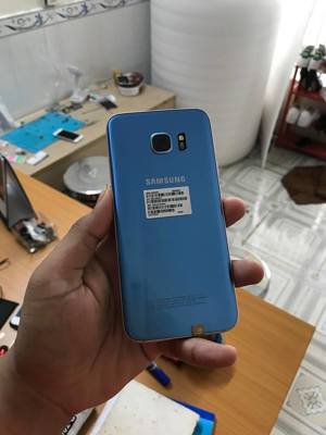 Điện thoại Samsung Galaxy S7 Edge 64 GB