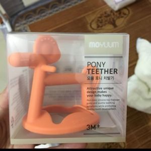 Gặm nướu Moyuum