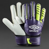 Găng tay thủ môn Umbro xanh đen