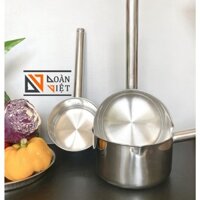 GÁO INOX MÚC NƯỚC SOUP inox 304 có cán Dày dặn, chắn chắn. Nhiều size 1lit, 1.5lit, 2 ,2 lit . Dụng cụ nấu ăn, nhà bếp