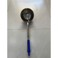 Gáo múc nước lèo có chia vạch 18cm