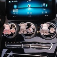Gấu bearbick Trang trí cửa gió điều hòa xe hơi  - Gấu Bearbrick đính đá sáp thơm- Cài cửa gió ô tô