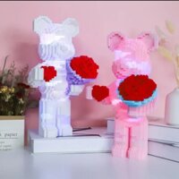 Gấu  Bearbrik  ôm hoa ôm bó hoa 35cm ghép hình Đồ chơi lắp ráp