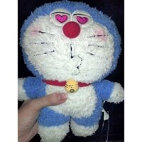 Gấu bông Doraemon mắt tim