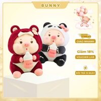 Gấu Bông Heo Cosplay Gấu Dâu Cầm Bình Sữa Mặc Áo Lotso Mũ Cởi Ra Được BUNNY