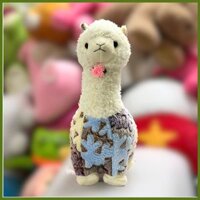 Gấu bông lạc đà lưng thêu hoa nghệ thuật chất liệu bông gòn cứng kích thước 30x20cm,lạc đà bông gương mặt đáng yêu