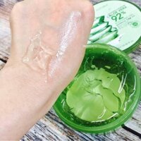 Gel Nha Đam Nature Republic Soothing & Moisture Aloe Vera 92