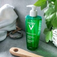 Gel rửa mặt ngăn ngừa mụn Vichy Normaderm Deep Cleansing Purifying Gel 400ml