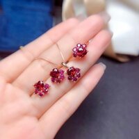 Ggv [Bộ sưu tập 1.4.000 người] S925 Bạc Magiê Nhôm Garnet Đá Đỏ Mở Nhẫn Nữ Mặt Dây Chuyền Bông Tai Bộ Seiko Ánh Sáng Sang Trọng Tính Khí Thời Trang