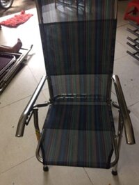 GHẾ BẬC NẰM KHUNG INOX