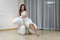 Ghế đôn thú nhựa trắng mã C059