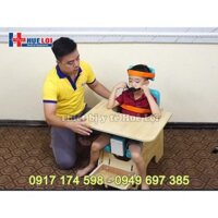 Ghế giúp trẻ bại não ngồi vững