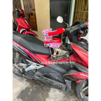 Ghế ngồi xe máy cho bé xe AB (AirBlade) - PCX có vòng -đai bảo vệ