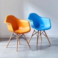 GHẾ NHỰA THUYỀN