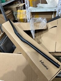 Ghi đông xe đạp MTB Carbon Hassns - chiếc