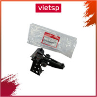 Giá bắt mặt nạ trước HONDA Wave Alpha 110 3 Lỗ Mặt Nạ (64221K89M10)