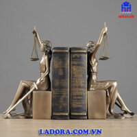 Giá chặn sách Nữ thần công lý (DV034)