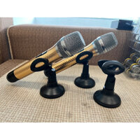 giá để míc không dây rất tiện lợi(số lượng 2 cái)