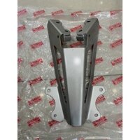 Giá đỡ chắn bùn sau Exciter 150